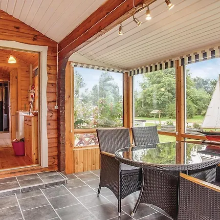 Two-bedroom In * Hals